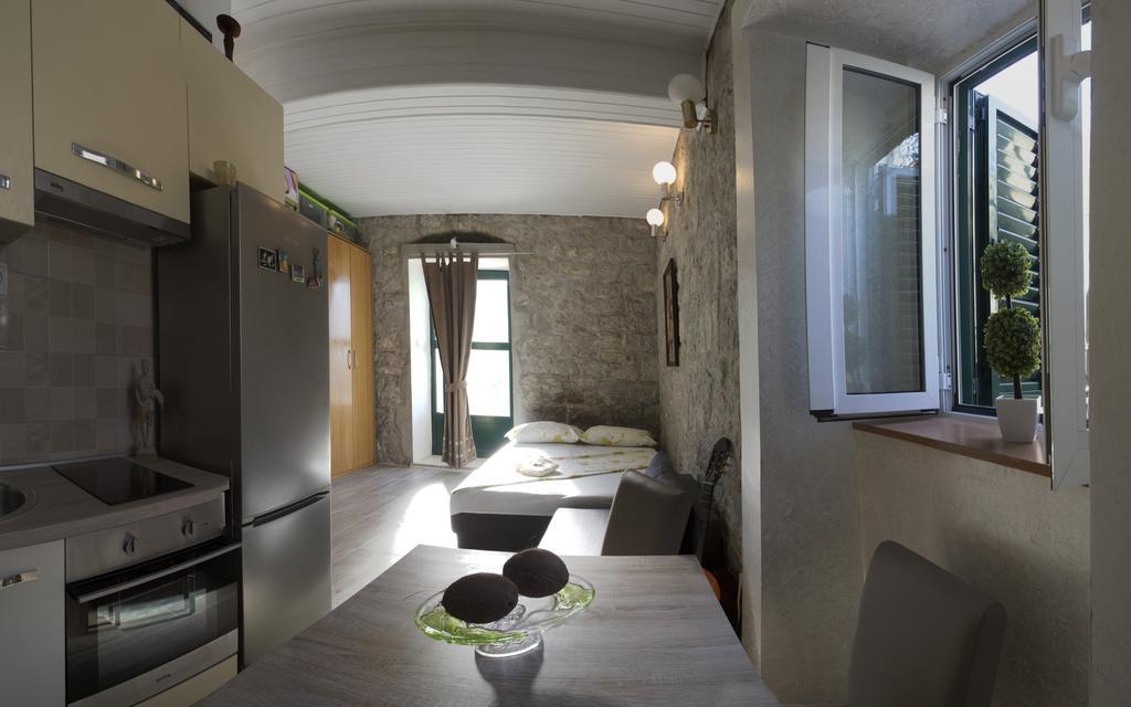Apartment Adela *